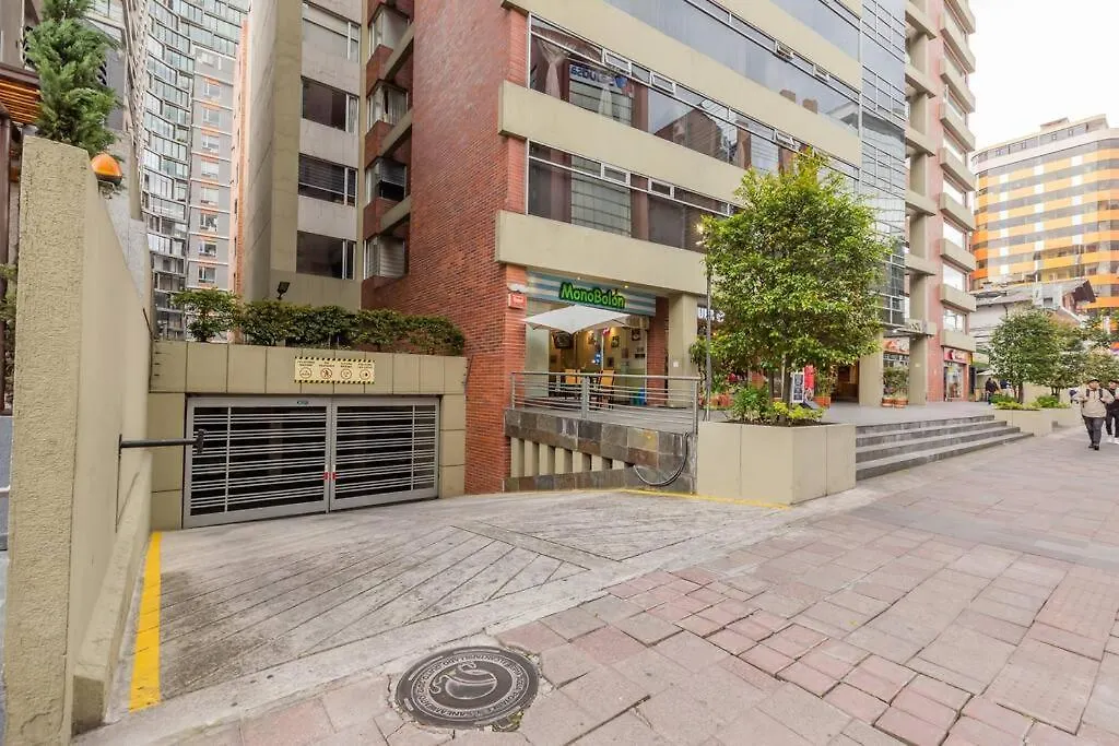 Apartment Oasis Suite Rep Salvador Quito